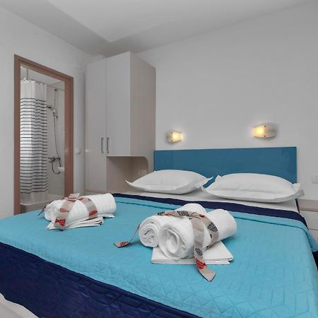Apartments Ratko Tučepi Oda fotoğraf
